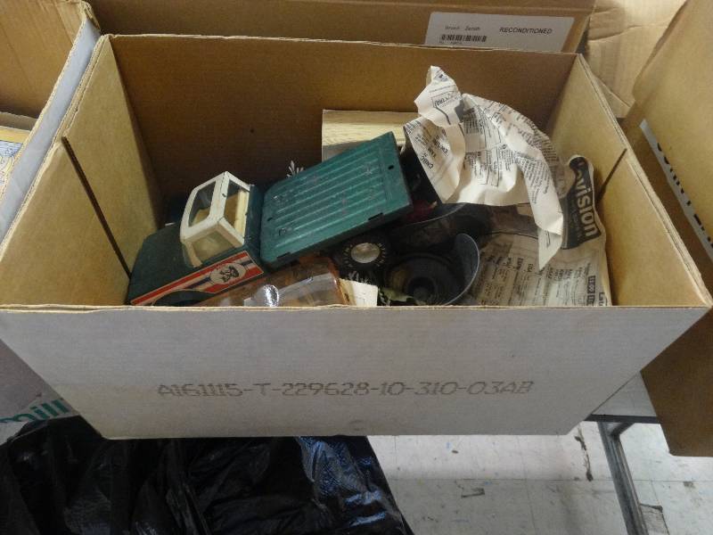 lot 338 image: Box Of Model Truck & Misc Items.
