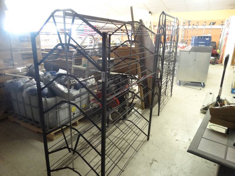 lot 342 image: Collapsible Large Rack.
