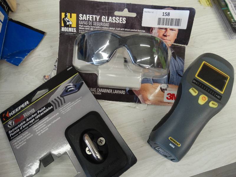 lot 158 image: Safety Glasses, Retachable Anchor Points & WetDry Detector.