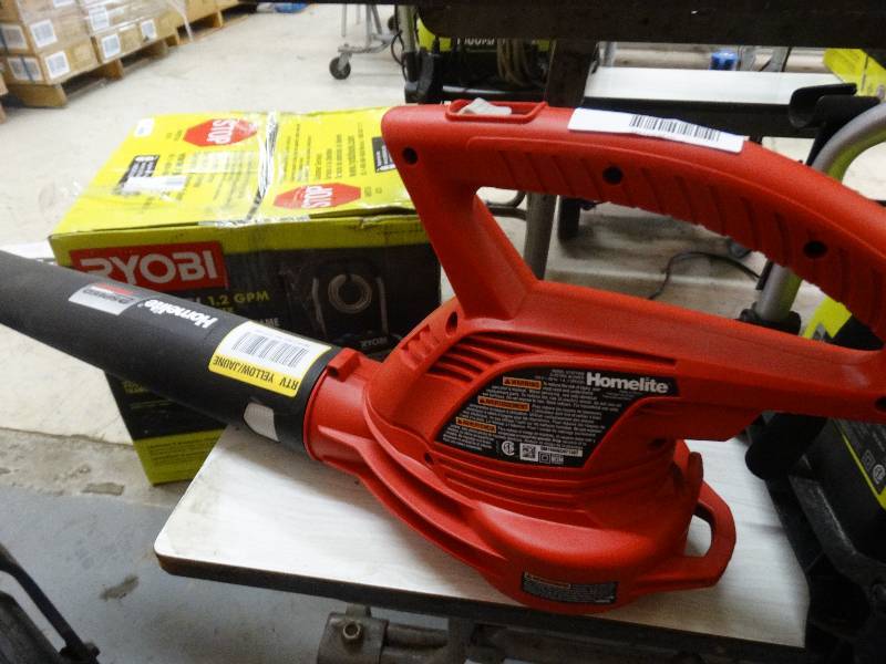 lot 206 image: Homelite 2 Speed 150 MPH Blower.