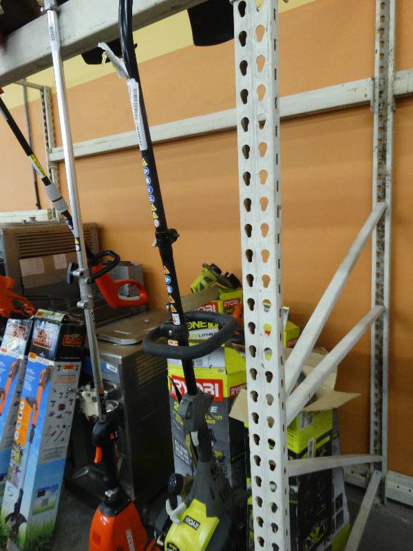 lot 224 image: Ryobi 4 Cycle 1200 RPM Weed Eater Gas.
