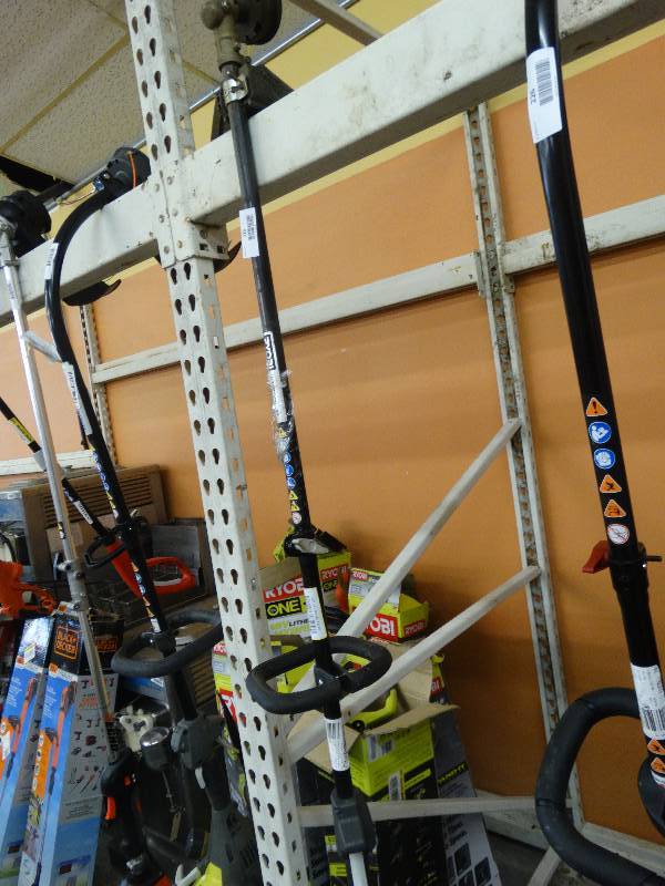 lot 225 image: Ryobi 4 Cycle 1200 RPM Weed Eater Gas.