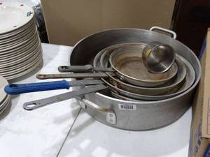 lot 1404 image: Restaurant Fry Pans and More