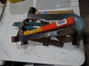 lot 1600 image: Mixed Lot of Hand Tools and Magnetic Parts Bowl