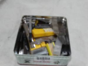lot 1636 image: Box of Utility Knife Blades