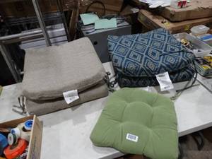 lot 1638 image: Seat Pads  Cushions