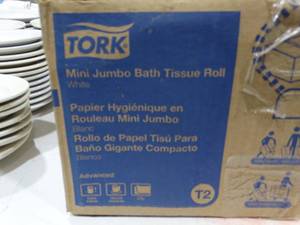 lot 1416 image: Tork Mini-Jumbo Toilet Rolls
