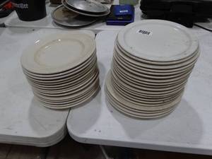 lot 1425 image: Mixed Lot of Plates