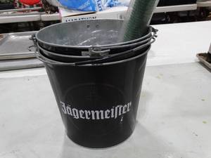 lot 1457 image: Lot of Bar Items