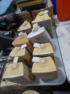 lot 1512 image: Lot of 8 Speakers