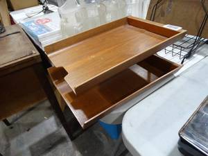 lot 1524 image: Nice Quality Wood File organizers