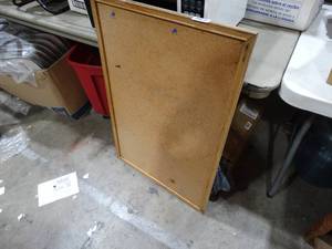 lot 1537 image: Cork Board