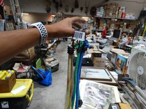 lot 1550 image: Variety of Bungee Cords