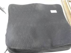 lot 1556 image: Aire RX Pad