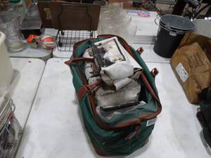 lot 1570 image: Halogen Track Lights