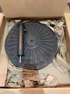 lot 47264 image: Old Fashion Brass Base Umbrella Holder