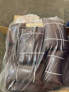 lot 16045 image: OTOEZ LUXURY CAR SEAT COVERS 2 FRONT SEATS 1 REAR BENCH SEAT COLOR- DARK BROWN WHITE PINSTRIPE