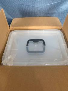 lot 16077 image: Set Of 4 Small Clear Storage Containers With Handle Lids