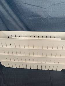 lot 16094 image: 4 Tier White Storage Cart