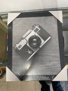 lot 5658 image: NEW 18.5x22.5 frame