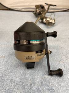 lot 4163 image: Zebco 808