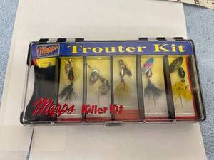lot 4194 image: mepps trouter kit