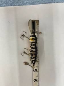 lot 4201 image: vintage lure