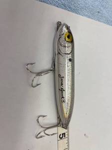 lot 4215 image: Heddon zara spook