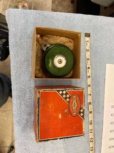 lot 4234 image: Shakespeare ok automatic 1821 in box