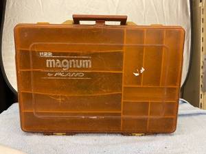 lot 4239 image: magnum tackle box