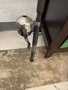 lot 4241 image: Shakespeare tiger 7 foot rod & reel