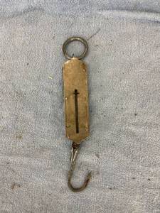 lot 4255 image: vintage fisherman��s mate scale