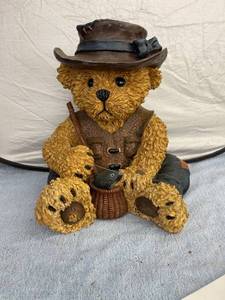 lot 4265 image: large fishing bear