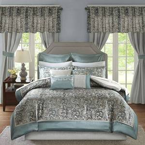 lot 58292 image: Madison Park Essentials Eleni Room In A Bag, Queen Bedding  (24pcs)