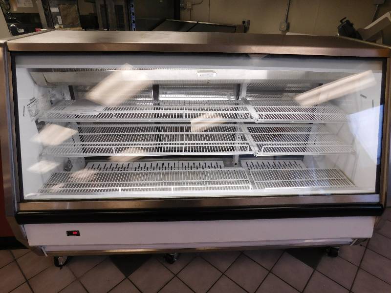 Hussmann Deli Display Case Amici's Italian Market and Deli EquipBid