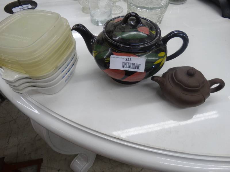 lot 923 image: 2 Decorative Tea Pots, Caring Ware 8 Piece Set.