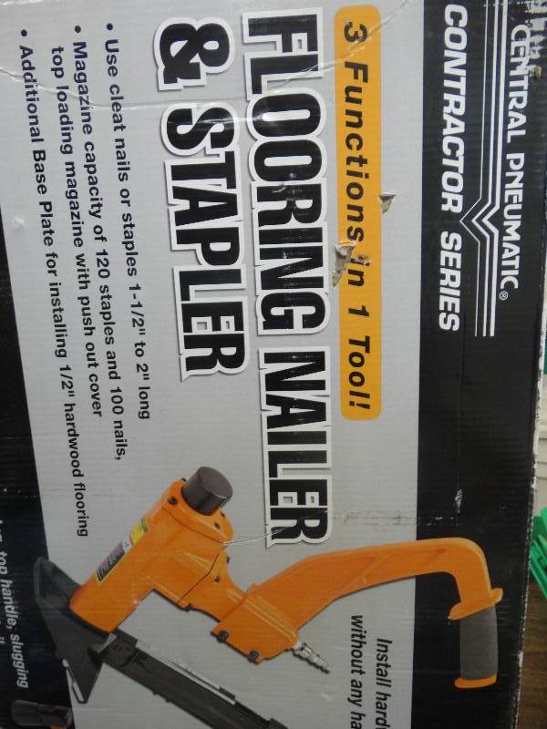 lot 946 image: Flooring Nailer & Stapler WMallet.