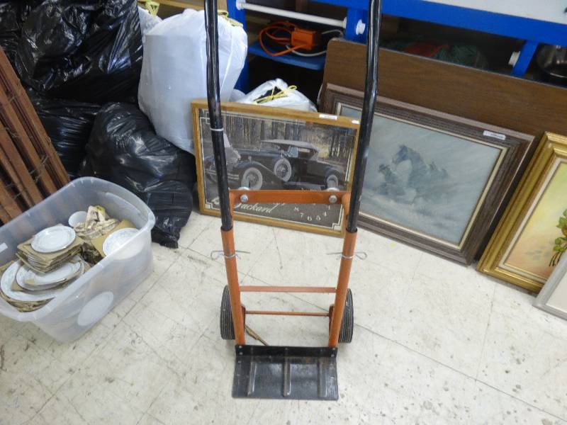 lot 1003 image: 4 Wheel Dolly.