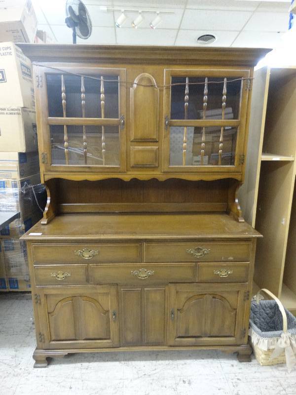 Kling Colonial Wood Buffet W/Hutch Top. North Wichita Furniture/Tools