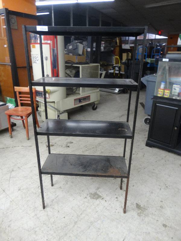 lot 1076 image: Metal Shelf.