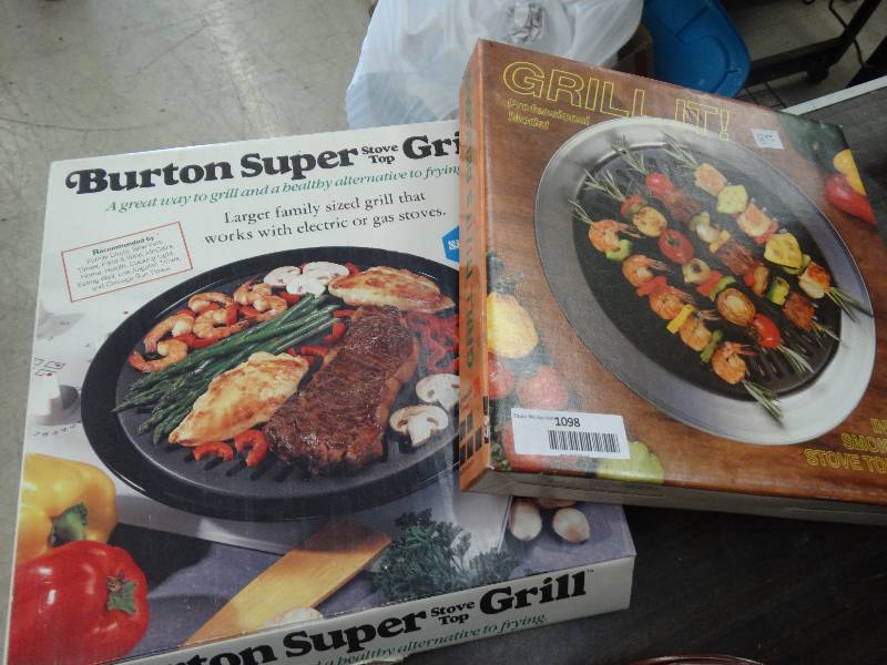 lot 1098 image: 2 Stove Top Grills.