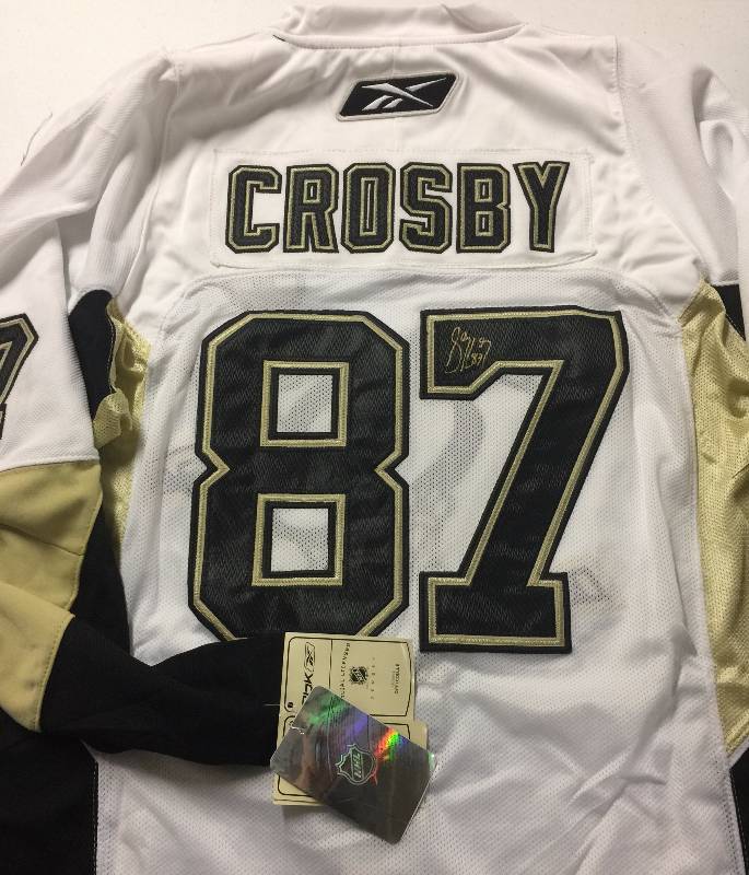 lot 1001 image: Official Reebok Signed Sidney The Kid Crosby Pittsburgh Penguins #87 Jersey