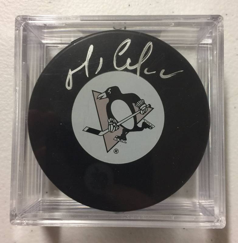 lot 1011 image: Official NHL Signed Puck by Mario Lemieux Pittsburgh Penguins
