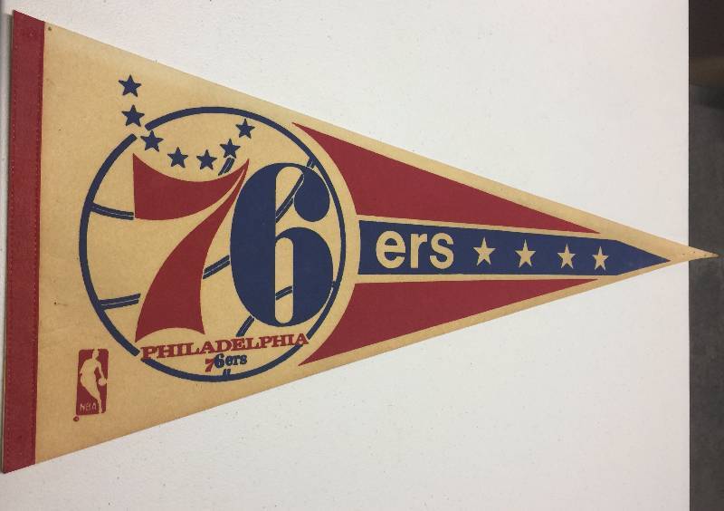 lot 1045 image: Original 1970s or 1980s Philadelphia 76ers Basketball Team Pennant wTeam Logo