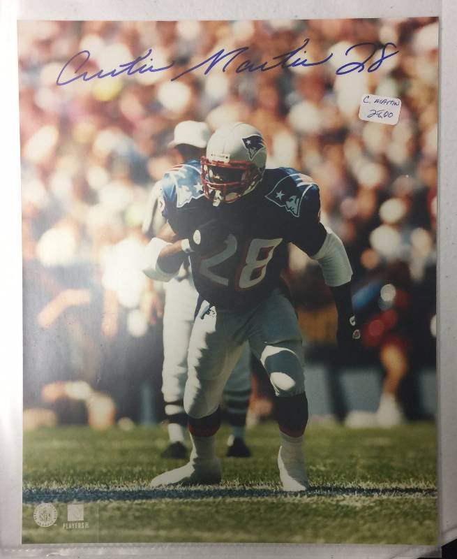 lot 1061 image: Two Signed Curtis Martin 8x10 Glossy Photographs New England Patriots  NFL Hall of Famer