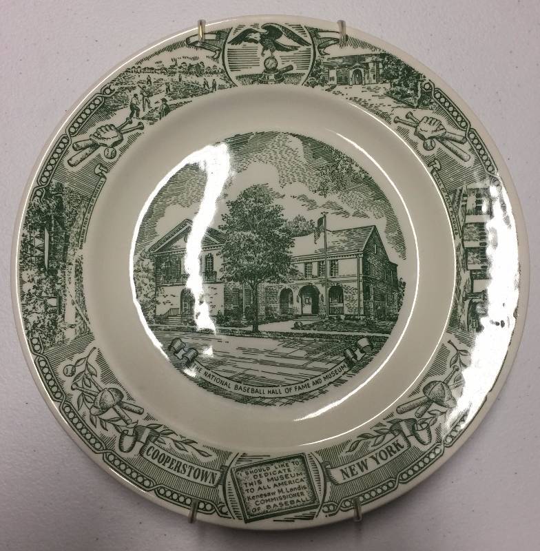 lot 1102 image: Commemorative Plate National Baseball Hall of Fame and Museum Cooperstown, New York HOF COLLECTION