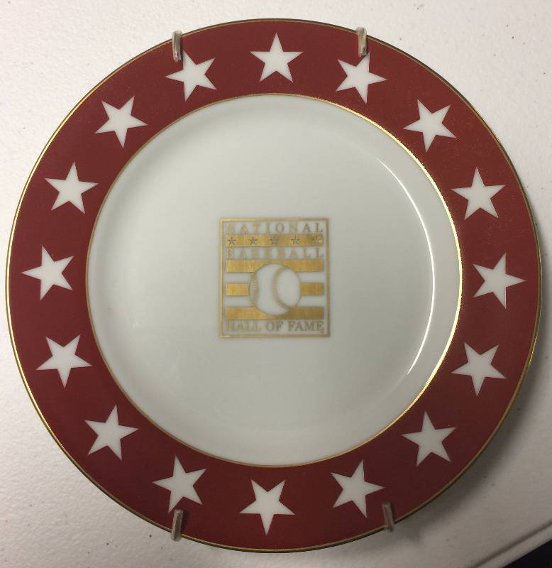lot 1104 image: Commemorative Plate Made Exclusively For National Baseball Hall of Fame and Museum MINT HOF COLLECTION
