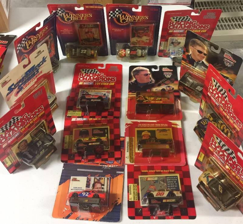 lot 1158 image: Lot of Fifteen Winners Circle & Racing Champions 124 Diecast Cars New In Package