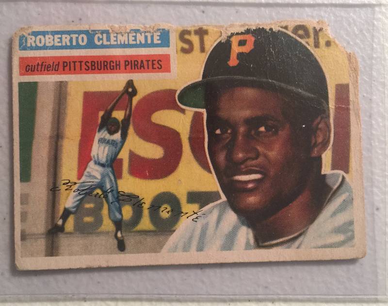 lot 905 image: Original 1956 Topps Roberto Clemente Pittsburgh Pirates 2nd Year Card #33 High Book Value $400.00