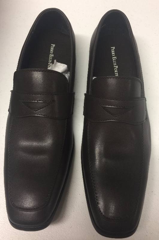 lot 1199 image: New In Box Perry Ellis Portfolio Brown Mens Size 10 Pennyloafer